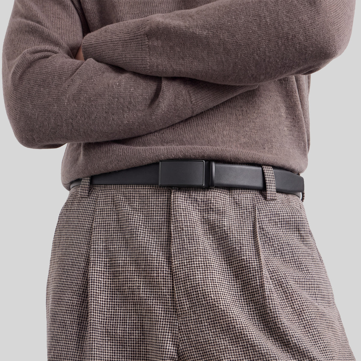 #Color_S-Black+Brown