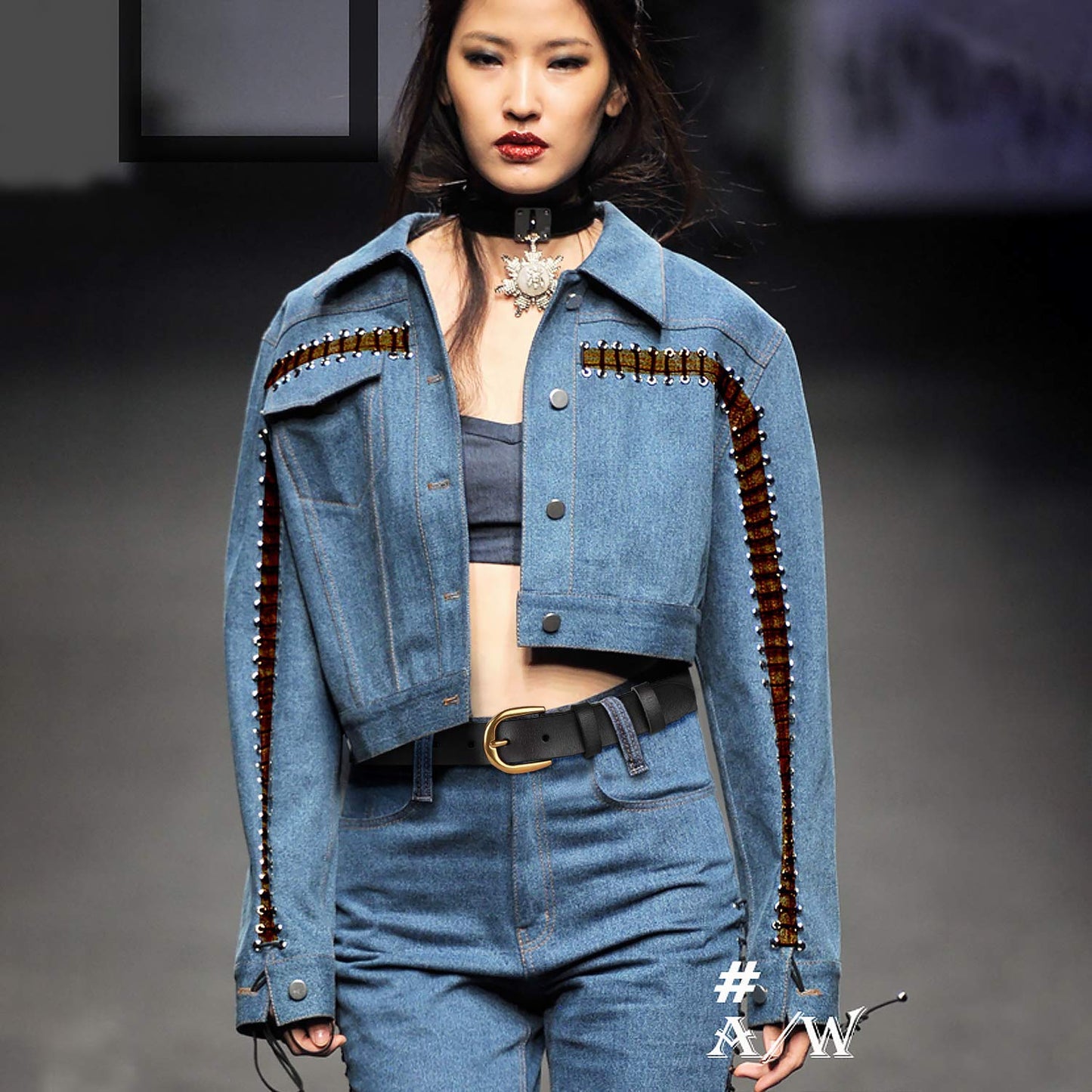 Whippy Women Casual Leather Belt for Jeans, 1.2 Inch Wide with Golden Buckle 