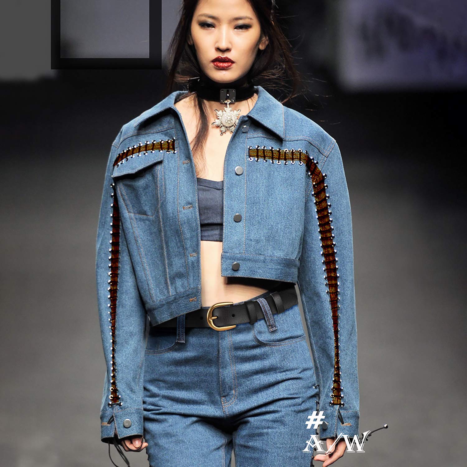 Whippy Women Casual Leather Belt for Jeans, 1.2 Inch Wide with Golden Buckle 